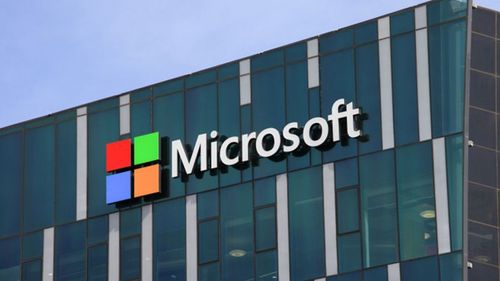 Microsoft cancela licenças do Claude Code depois que a ferramenta ficou popular demais internamente