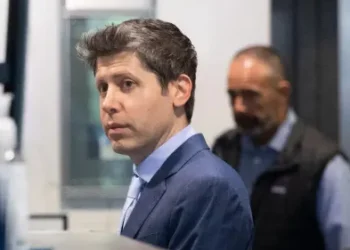 Júri rejeita processo de Musk contra a OpenAI e dá vitória a Sam Altman no maior julgamento da história da IA